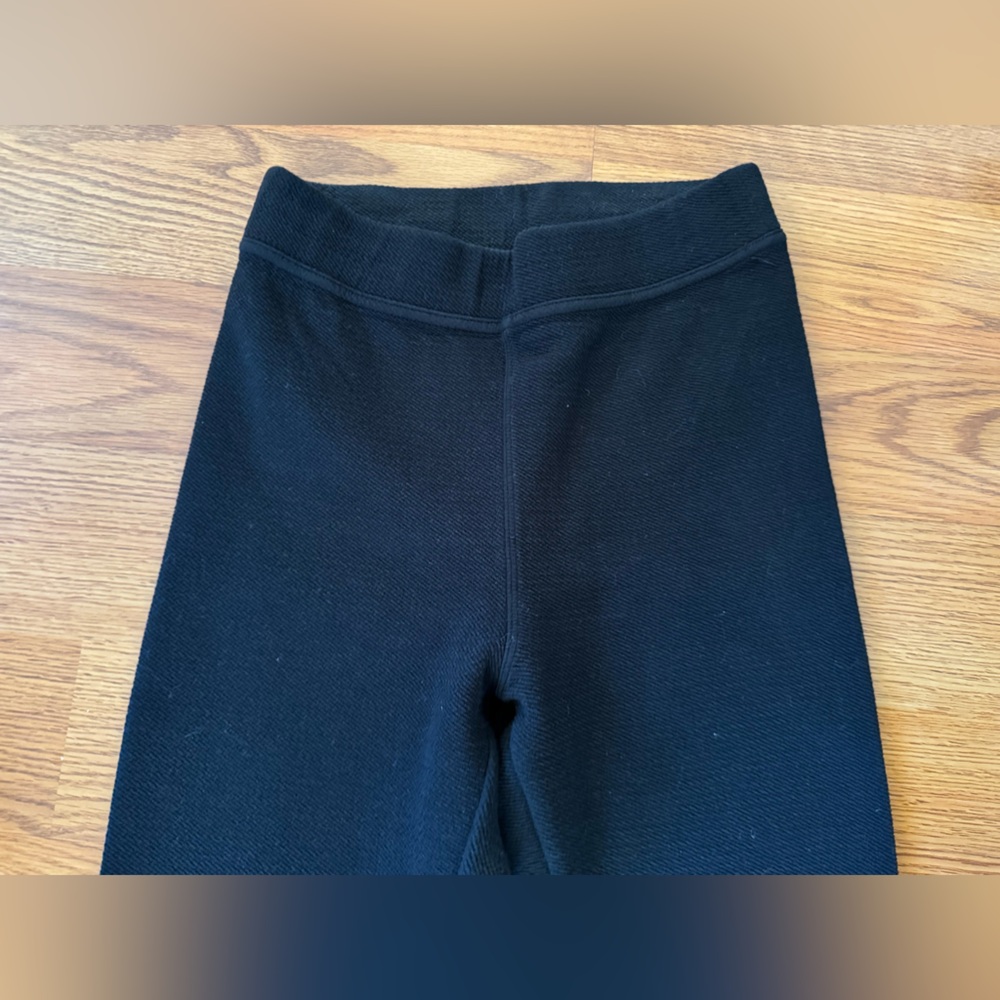 Offline by Aerie Small Black Flared Leggings - Picture 7 of 8